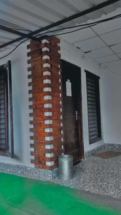 Babutaal Resort チャクラタ エクステリア 写真